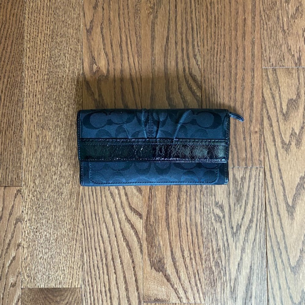 Coach Wallet - Black